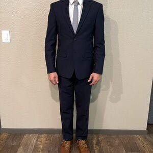 Bar lll Men's Navy Blue Suit 36 Small
